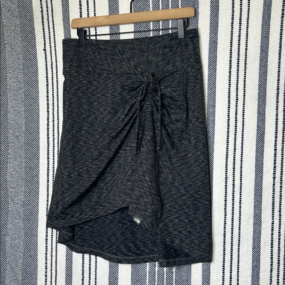 The North Face Dark Charcoal Heather High-Low Cinch Skirt